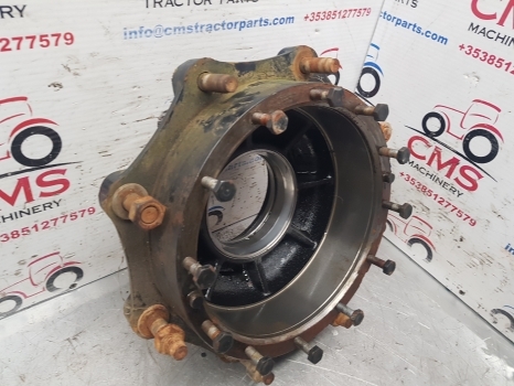 New Holland T5, T5000 Case Jxu, Farmall Front Axle Hub Plate 87667229; 87667230 - محاور - جرار: صور 1 New Holland T5, T5000 Case Jxu, Farmall Front Axle Hub Plate 87667229; 87667230 - محاور - جرار: صور 1