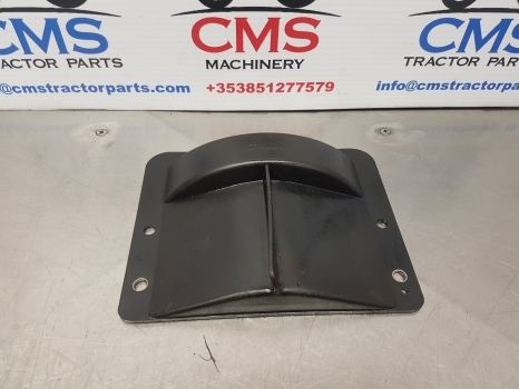 New Holland T7.200, T6030, T6050, T6070, T6070 Fwd Cover 87537446 - المحور الأمامي - جرار: صور 1 New Holland T7.200, T6030, T6050, T6070, T6070 Fwd Cover 87537446 - المحور الأمامي - جرار: صور 1