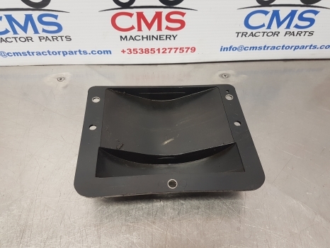 New Holland T7.200, T6030, T6050, T6070, T6070 Fwd Cover 87537446 - المحور الأمامي - جرار: صور 3 New Holland T7.200, T6030, T6050, T6070, T6070 Fwd Cover 87537446 - المحور الأمامي - جرار: صور 3