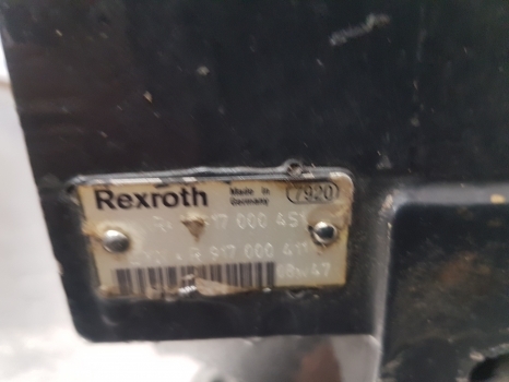 New Holland T7040, T7030, T7050, Case Puma Hydraulic Body Valve 47136304 - صمامات هيدروليكية - جرار: صور 4 New Holland T7040, T7030, T7050, Case Puma Hydraulic Body Valve 47136304 - صمامات هيدروليكية - جرار: صور 4