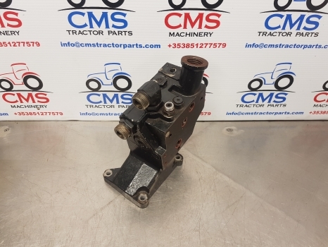 New Holland T7040, T7030, T7050, Case Puma Hydraulic Body Valve 47136304 - صمامات هيدروليكية - جرار: صور 1 New Holland T7040, T7030, T7050, Case Puma Hydraulic Body Valve 47136304 - صمامات هيدروليكية - جرار: صور 1