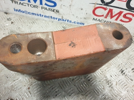 New Holland Tm Series Tm120, Tm140 Front Weight Frame Support Bracket 82016138 - ثقل موازن - جرار: صور 5 New Holland Tm Series Tm120, Tm140 Front Weight Frame Support Bracket 82016138 - ثقل موازن - جرار: صور 5