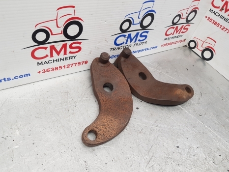 New Holland Tm150 Pick Up Hitch Hanger Arm Kit Lhs Rhs 82006144, 82006147 - قطع الغيار - وصلة الربط للمعدات المعلقة: صور 2 New Holland Tm150 Pick Up Hitch Hanger Arm Kit Lhs Rhs 82006144, 82006147 - قطع الغيار - وصلة الربط للمعدات المعلقة: صور 2