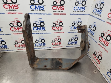 New Holland Tm155, Tm140, Tm165, 8360, Tm, 60, Cab Suspension Bracket 82021166 - الكابينة تعليق: صور 1 New Holland Tm155, Tm140, Tm165, 8360, Tm, 60, Cab Suspension Bracket 82021166 - الكابينة تعليق: صور 1