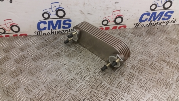 Perkins Perkins Engine Oil Cooler 2486a991 - مبرد الزيت - جرار: صور 1 Perkins Perkins Engine Oil Cooler 2486a991 - مبرد الزيت - جرار: صور 1