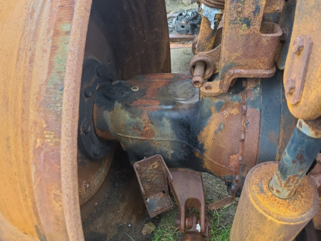 Valtra T4 Series T174ea Rear Half Axle Lhs Acv016004b, Acx250315b, Acx2503120 - المحور الخلفي - الآلات والماكينات الزراعية: صور 1 Valtra T4 Series T174ea Rear Half Axle Lhs Acv016004b, Acx250315b, Acx2503120 - المحور الخلفي - الآلات والماكينات الزراعية: صور 1