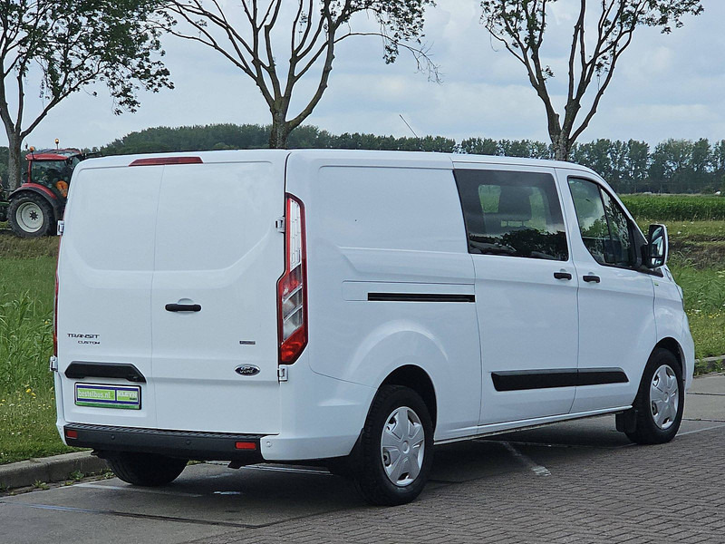 Ford Transit Custom 2.0 L2H1 Dub.- Cab. Navi - فان المدمجة: صور 3 Ford Transit Custom 2.0 L2H1 Dub.- Cab. Navi - فان المدمجة: صور 3