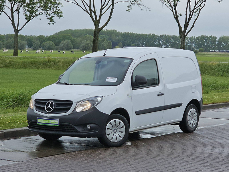 Mercedes-Benz Citan 109 CDI LONG PRO - الشاحنات الصغيرة صندوق مغلق: صور 2 Mercedes-Benz Citan 109 CDI LONG PRO - الشاحنات الصغيرة صندوق مغلق: صور 2