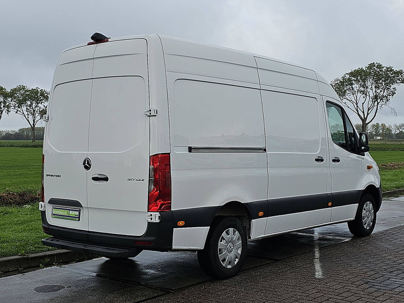 Mercedes-Benz Sprinter 317 L2H2 Navi RWD - فان: صور 3 Mercedes-Benz Sprinter 317 L2H2 Navi RWD - فان: صور 3