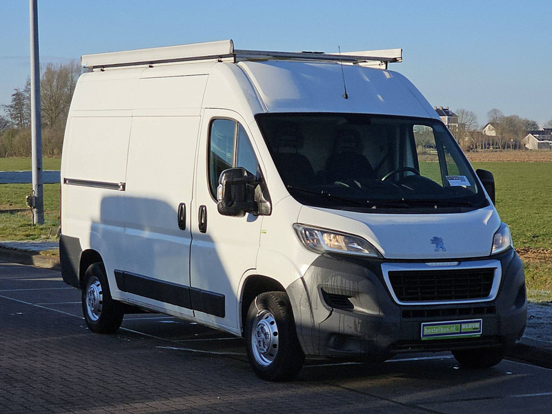 Peugeot Boxer 2.2 L2H2 Airco Imperiaal - فان المدمجة: صور 4 Peugeot Boxer 2.2 L2H2 Airco Imperiaal - فان المدمجة: صور 4