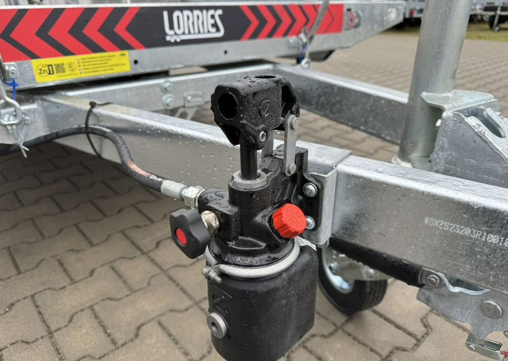 شاحنة نقل سيارات مقطورة جديد Lorries PLI35-6021 - laweta trzyosiowa uchylna lampy LED pompa hydrauliczna wypełnienie podłogi ALU: صور 16