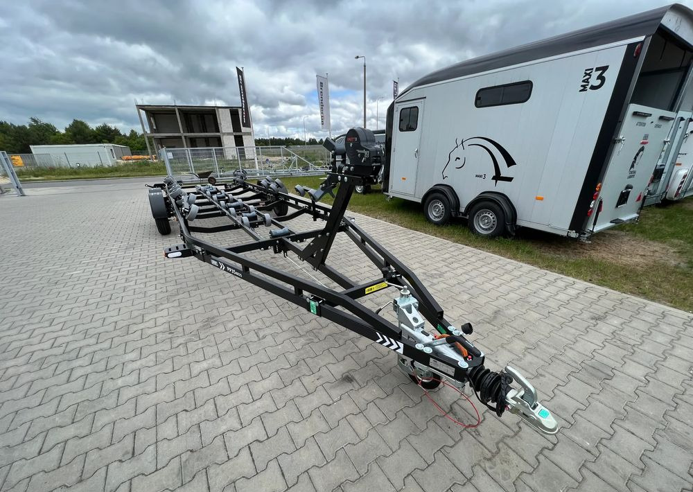 Lorries PP35-8825 do jachtu łodzi 860 cm 3,5T - مقطورات السيارات: صور 2 Lorries PP35-8825 do jachtu łodzi 860 cm 3,5T - مقطورات السيارات: صور 2