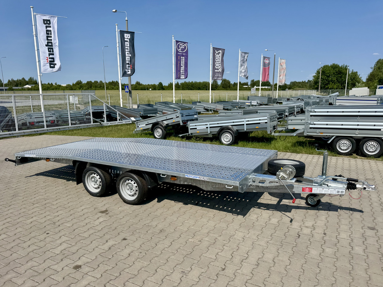 NIEWIADÓW Jupiter 4.5 - 450 x 210 cm / 2700 kg - شاحنة نقل سيارات مقطورة: صور 1 NIEWIADÓW Jupiter 4.5 - 450 x 210 cm / 2700 kg - شاحنة نقل سيارات مقطورة: صور 1