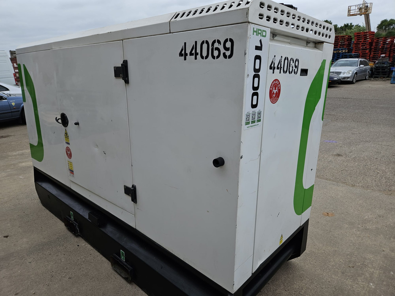 HGI 100KVA PERKINS GENERATOR DIESEL SILENT RENTAL SPECIFICATION HGI 100KVA PERKINS GENERATOR DIESEL SILENT RENTAL SPECIFICATION - مجموعة المولدات: صور 5 HGI 100KVA PERKINS GENERATOR DIESEL SILENT RENTAL SPECIFICATION HGI 100KVA PERKINS GENERATOR DIESEL SILENT RENTAL SPECIFICATION - مجموعة المولدات: صور 5