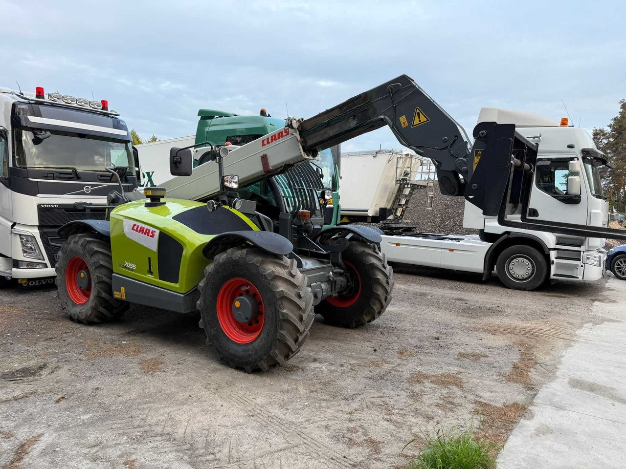 CLAAS SCORPION 7055 Varipower, Klima, Zaczep hydr,Centr smar,z Francji - أخرى: صور 3 CLAAS SCORPION 7055 Varipower, Klima, Zaczep hydr,Centr smar,z Francji - أخرى: صور 3