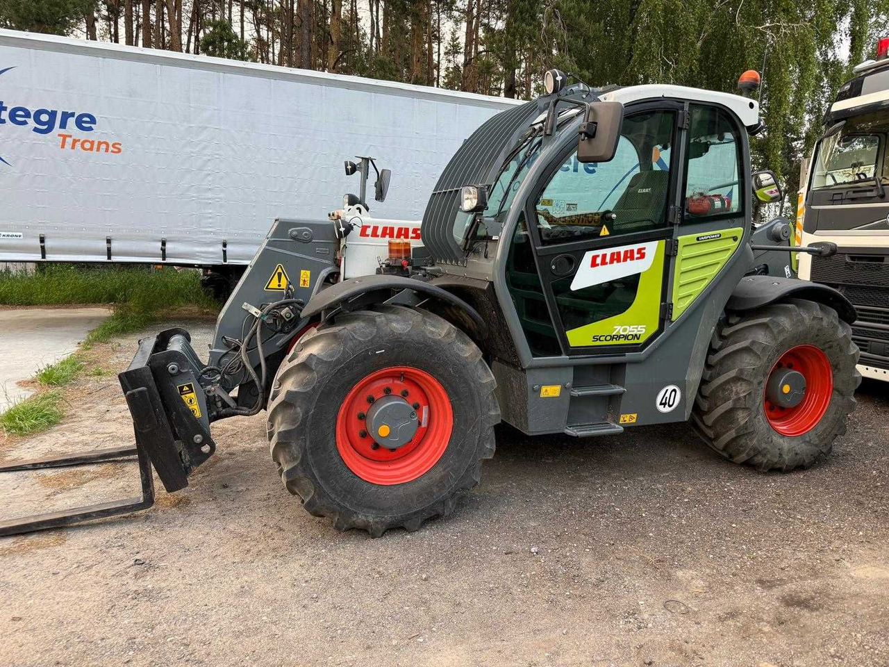 CLAAS SCORPION 7055 Varipower, Klima, Zaczep hydr,Centr smar,z Francji - أخرى: صور 1 CLAAS SCORPION 7055 Varipower, Klima, Zaczep hydr,Centr smar,z Francji - أخرى: صور 1