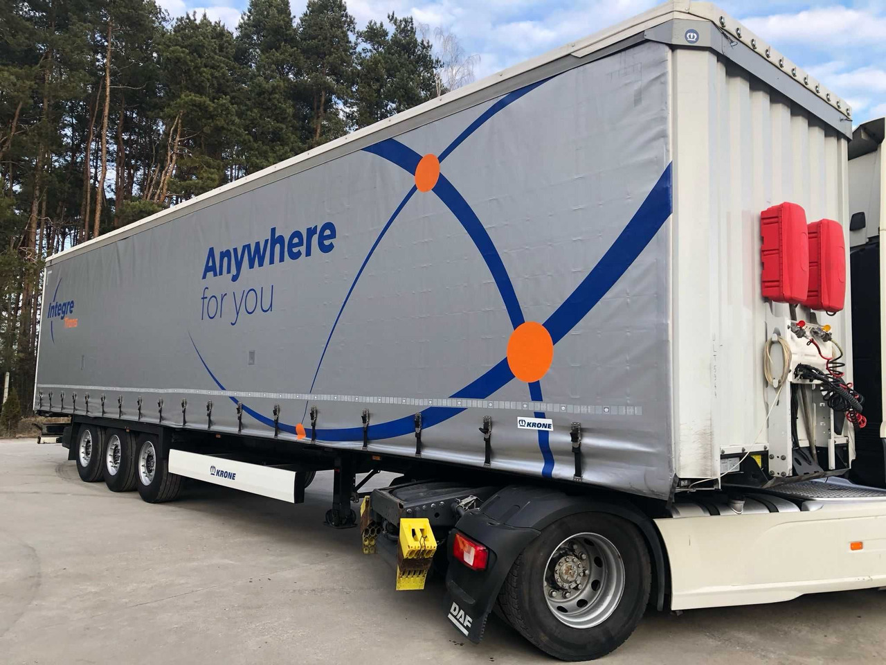 Krone 2023 rok, 93 m3,waga 6200 kg,Certyfikat XL, Multilock, z Niemiec - الخيمة نصف مقطورة: صور 2 Krone 2023 rok, 93 m3,waga 6200 kg,Certyfikat XL, Multilock, z Niemiec - الخيمة نصف مقطورة: صور 2