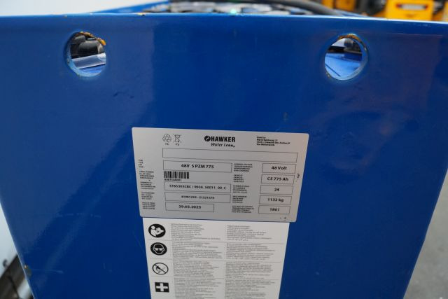 Hawker unknown | Battery 48V775Ah 48 5 PZMM775 Year 2023 weight 1132 kg sn. 8087 - البطارية - معدات المناولة: صور 4 Hawker unknown | Battery 48V775Ah 48 5 PZMM775 Year 2023 weight 1132 kg sn. 8087 - البطارية - معدات المناولة: صور 4