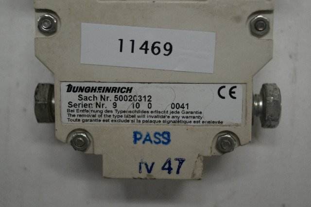 Jungheinrich 50020312 | Emergency disconnect switch EJD220 sn. 9 10 0 0041  - النظام الكهربائي - معدات المناولة: صور 3 Jungheinrich 50020312 | Emergency disconnect switch EJD220 sn. 9 10 0 0041  - النظام الكهربائي - معدات المناولة: صور 3
