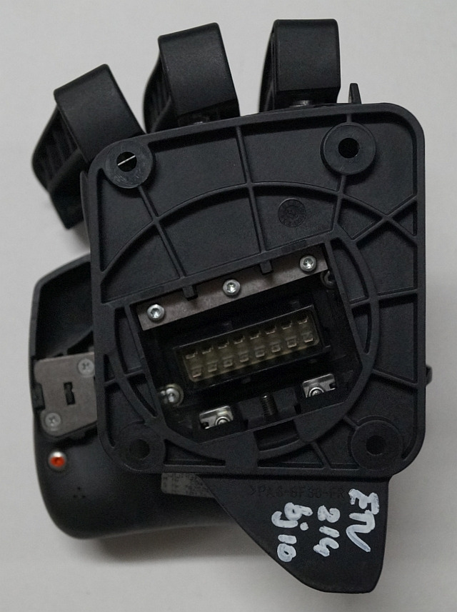 Jungheinrich 50444915 | Control levers with side shift function for ETV year 200 - النظام الكهربائي - معدات المناولة: صور 3 Jungheinrich 50444915 | Control levers with side shift function for ETV year 200 - النظام الكهربائي - معدات المناولة: صور 3