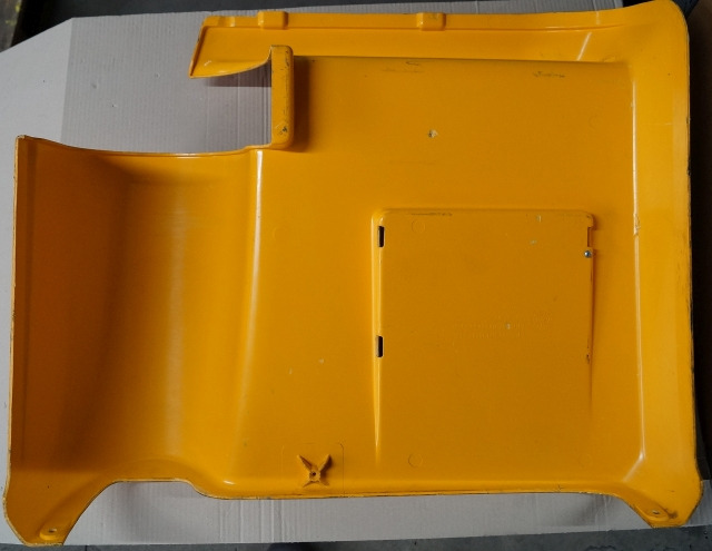 Jungheinrich 51138385 | Fronthood with paperholder for EJC214-216 year 2011 - هيكل السيارة الخارجية - معدات المناولة: صور 2 Jungheinrich 51138385 | Fronthood with paperholder for EJC214-216 year 2011 - هيكل السيارة الخارجية - معدات المناولة: صور 2