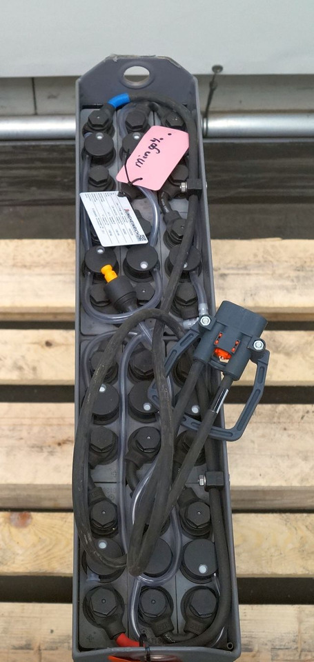 Jungheinrich unknown | Battery 24 2PZB150 year 2024 weight 150 kg sn. C81403233  - البطارية - معدات المناولة: صور 2 Jungheinrich unknown | Battery 24 2PZB150 year 2024 weight 150 kg sn. C81403233  - البطارية - معدات المناولة: صور 2