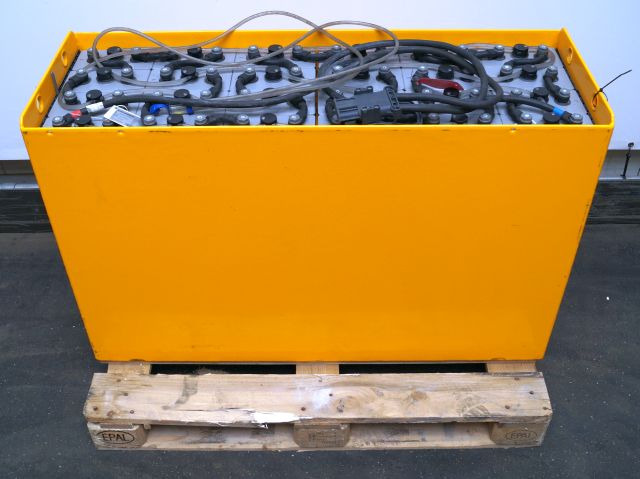 Jungheinrich unknown | Battery 48V775Ah 05-EPZS775SC Year 2024 weight 1135 kg sn  - البطارية - معدات المناولة: صور 1 Jungheinrich unknown | Battery 48V775Ah 05-EPZS775SC Year 2024 weight 1135 kg sn  - البطارية - معدات المناولة: صور 1