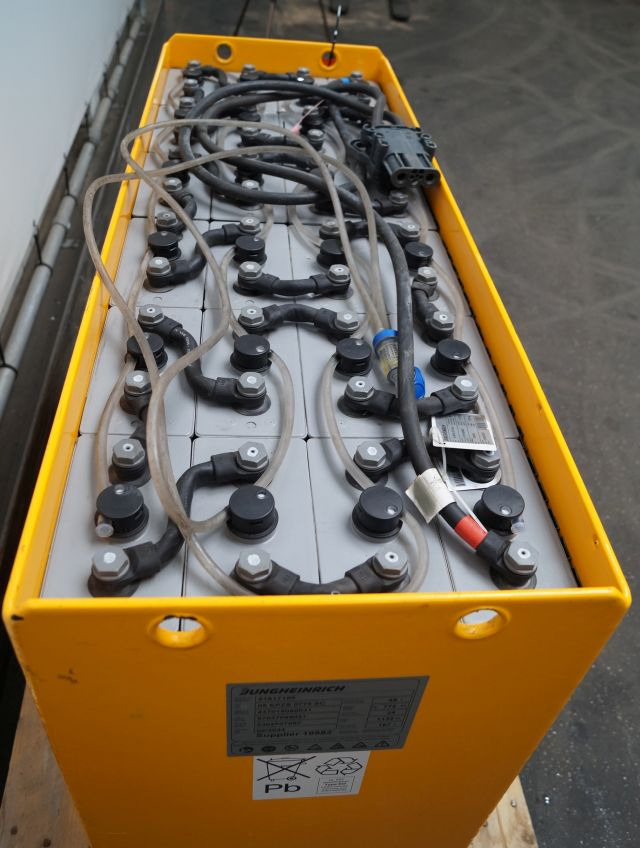 Jungheinrich unknown | Battery 48V775Ah 05-EPZS775SC Year 2024 weight 1135 kg sn  - البطارية - معدات المناولة: صور 2 Jungheinrich unknown | Battery 48V775Ah 05-EPZS775SC Year 2024 weight 1135 kg sn  - البطارية - معدات المناولة: صور 2