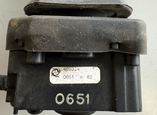 Linde 409324 | Joystick Single Axis Still no. 8409324 sn 0651 62 - النظام الكهربائي - معدات المناولة: صور 2 Linde 409324 | Joystick Single Axis Still no. 8409324 sn 0651 62 - النظام الكهربائي - معدات المناولة: صور 2