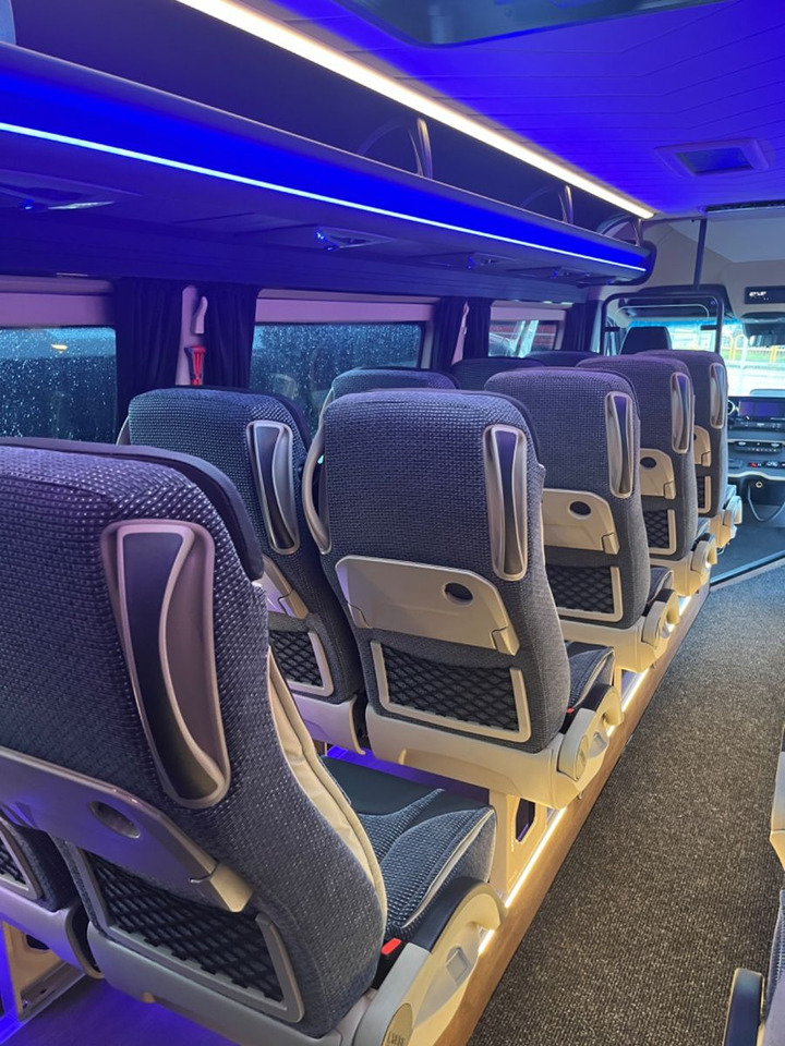 تأجير  Mercedes-Benz Sprinter 519 AWD 4x4 TOURIST  / 21 to 24 Seats Mercedes-Benz Sprinter 519 AWD 4x4 TOURIST  / 21 to 24 Seats: صور 13