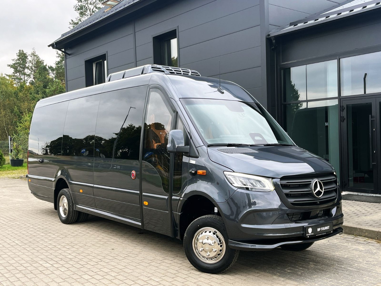 Mercedes-Benz Sprinter 519 AWD 4x4 TOURIST / 21 to 24 Seats - صغيرة, ميكروباص: صور 1 Mercedes-Benz Sprinter 519 AWD 4x4 TOURIST / 21 to 24 Seats - صغيرة, ميكروباص: صور 1