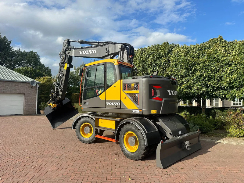 Volvo EWR170 E - Engcon EC319 DC3 - UNUSED - حفارة على عجلات: صور 2 Volvo EWR170 E - Engcon EC319 DC3 - UNUSED - حفارة على عجلات: صور 2