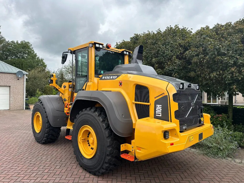Volvo L110 H Unused 3 units directly availlable - اللودر بعجل: صور 2 Volvo L110 H Unused 3 units directly availlable - اللودر بعجل: صور 2