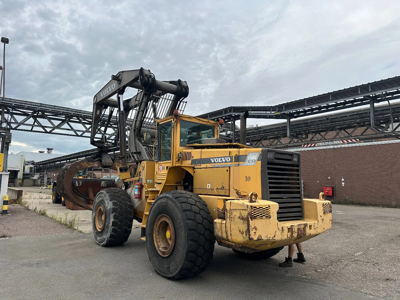 Volvo L180 C High Lift - مقطورة الغابات: صور 3 Volvo L180 C High Lift - مقطورة الغابات: صور 3