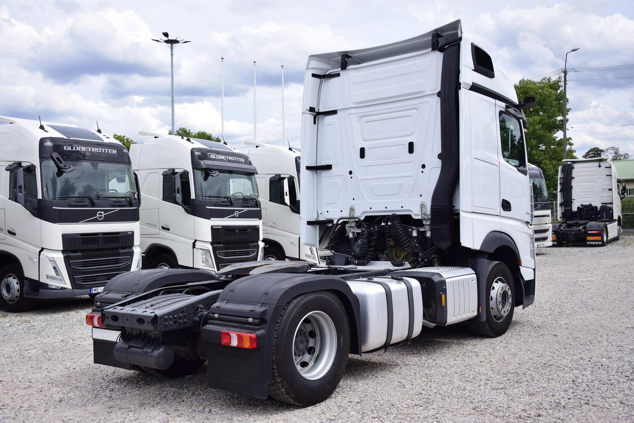 Mercedes-Benz Actros 5 1845 BigSpace - شاحنة جرار: صور 4 Mercedes-Benz Actros 5 1845 BigSpace - شاحنة جرار: صور 4