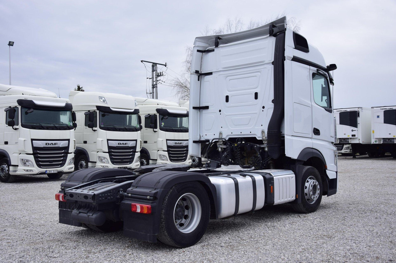 Mercedes-Benz Actros 5 1845 BigSpace - شاحنة جرار: صور 4 Mercedes-Benz Actros 5 1845 BigSpace - شاحنة جرار: صور 4