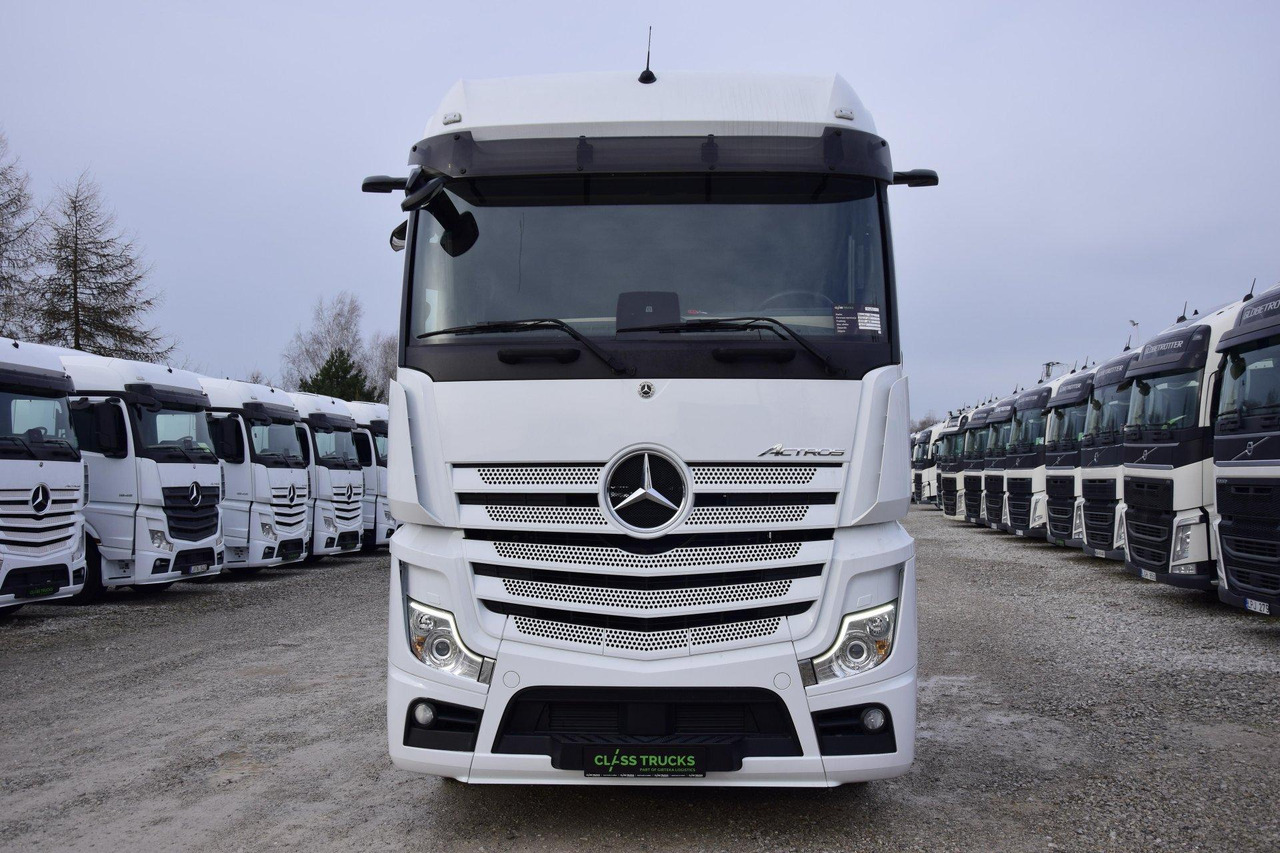 Mercedes-Benz Actros 5 1845 BigSpace - شاحنة جرار: صور 2 Mercedes-Benz Actros 5 1845 BigSpace - شاحنة جرار: صور 2