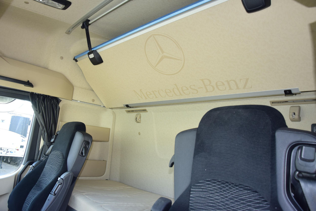 شاحنة جرار Mercedes-Benz Actros 5 1845 BigSpace: صور 9