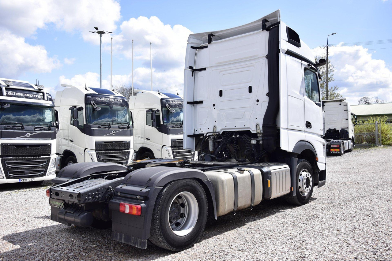 Mercedes-Benz Actros 5 1845 BigSpace - شاحنة جرار: صور 4 Mercedes-Benz Actros 5 1845 BigSpace - شاحنة جرار: صور 4