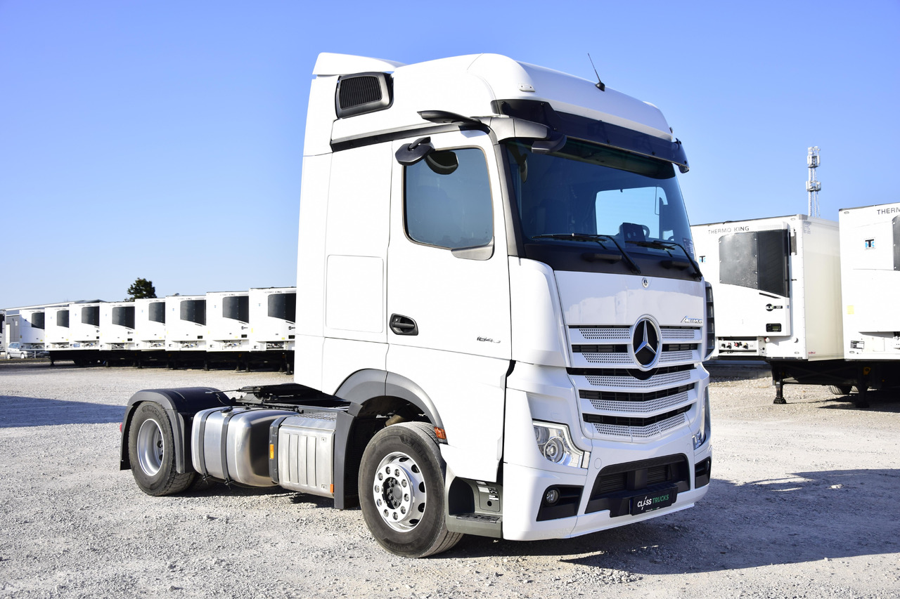 Mercedes-Benz Actros 5 1845 BigSpace - شاحنة جرار: صور 3 Mercedes-Benz Actros 5 1845 BigSpace - شاحنة جرار: صور 3