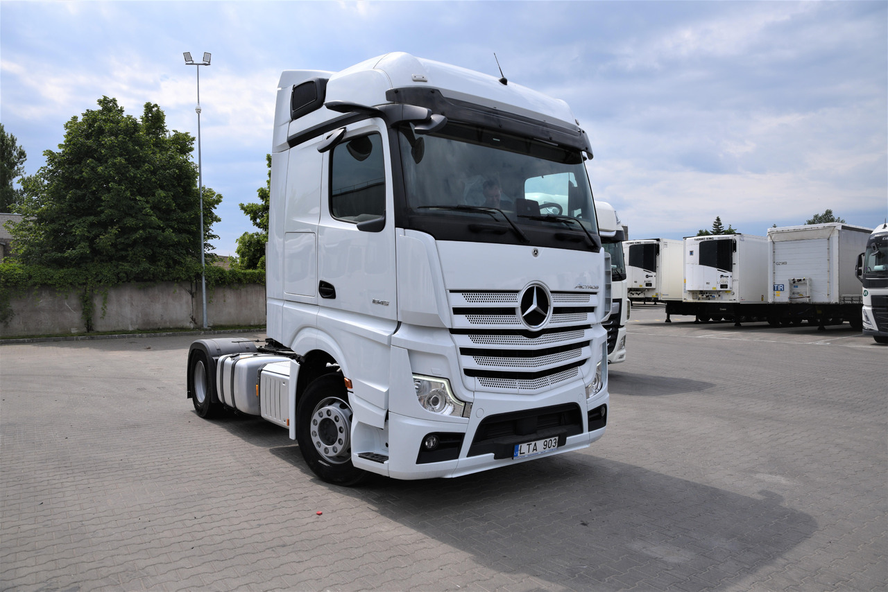 Mercedes-Benz Actros 5 1845 BigSpace - شاحنة جرار: صور 2 Mercedes-Benz Actros 5 1845 BigSpace - شاحنة جرار: صور 2
