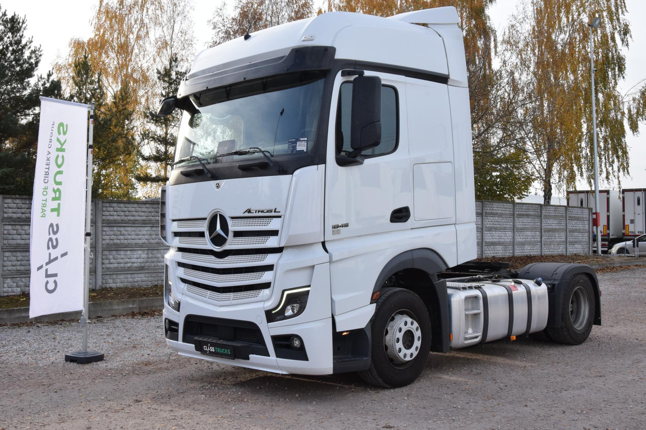 Mercedes-Benz Actros 5 1845 BigSpace - شاحنة جرار: صور 1 Mercedes-Benz Actros 5 1845 BigSpace - شاحنة جرار: صور 1