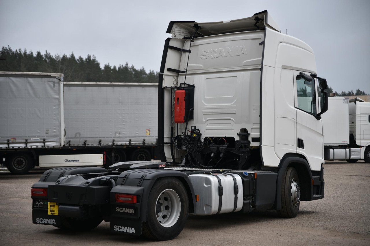 Scania R450 CR20H Retarder ACC - شاحنة جرار: صور 4 Scania R450 CR20H Retarder ACC - شاحنة جرار: صور 4