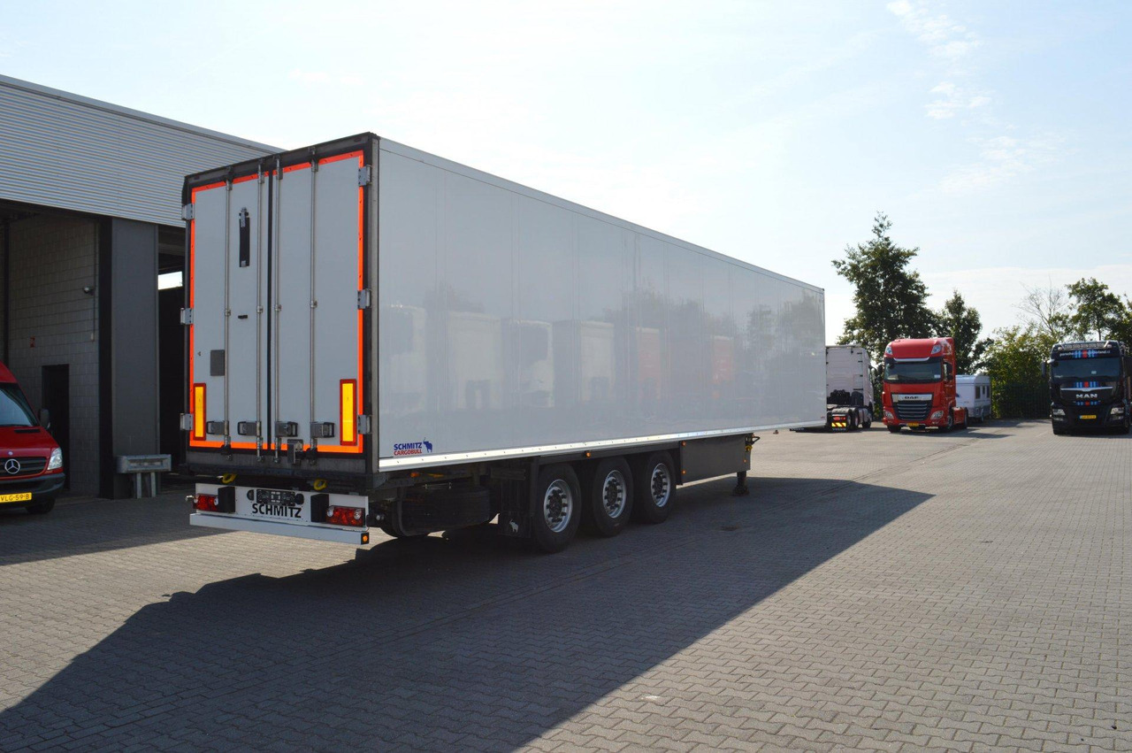 Schmitz Cargobull SKO Double Deck FP 60 ThermoKing SLXi 300 Lifting Axle - مبردة نصف مقطورة: صور 4 Schmitz Cargobull SKO Double Deck FP 60 ThermoKing SLXi 300 Lifting Axle - مبردة نصف مقطورة: صور 4