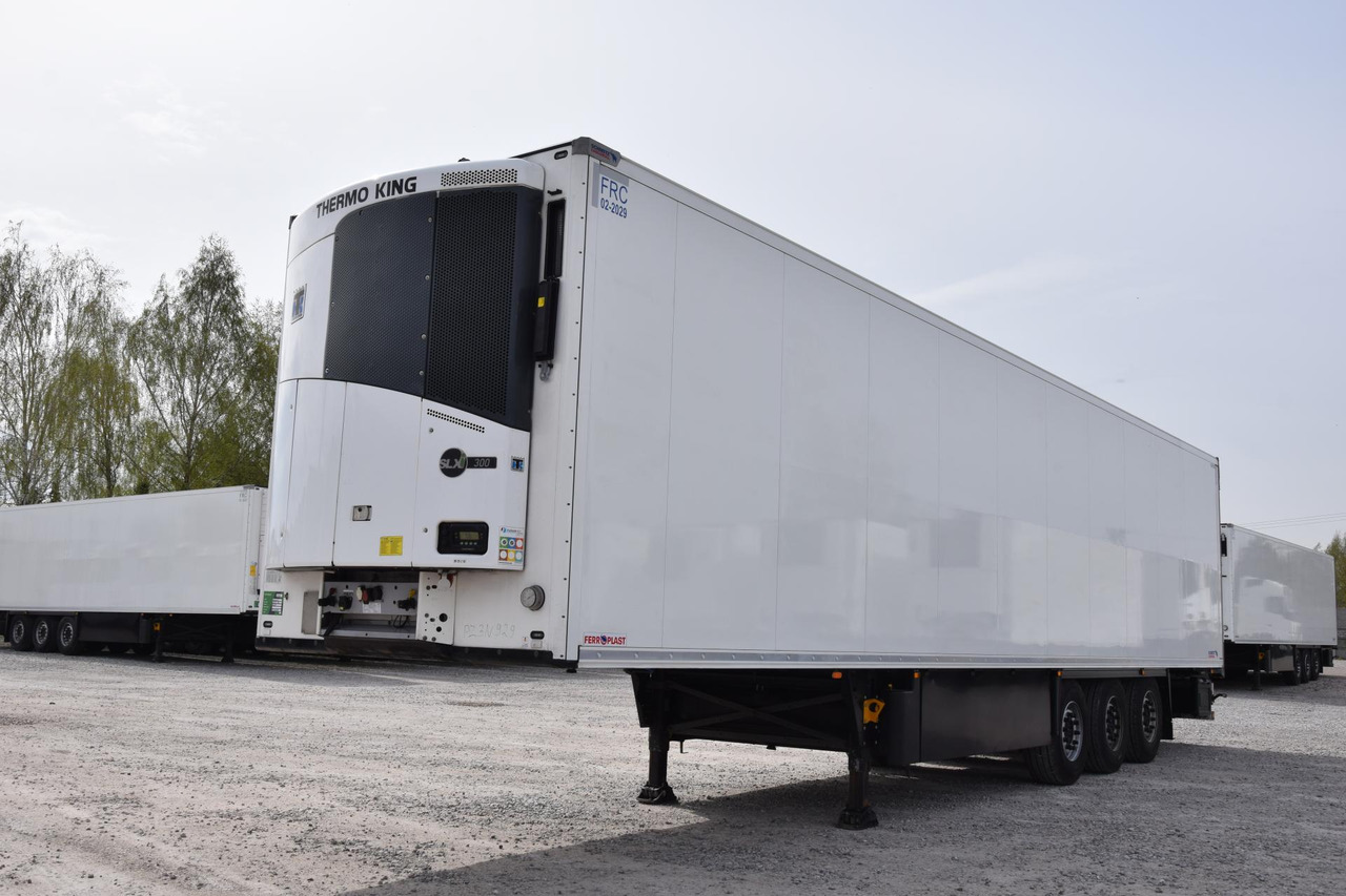 Schmitz Cargobull SKO FP 45 ThermoKing SLXi 300 - مبردة نصف مقطورة: صور 1 Schmitz Cargobull SKO FP 45 ThermoKing SLXi 300 - مبردة نصف مقطورة: صور 1