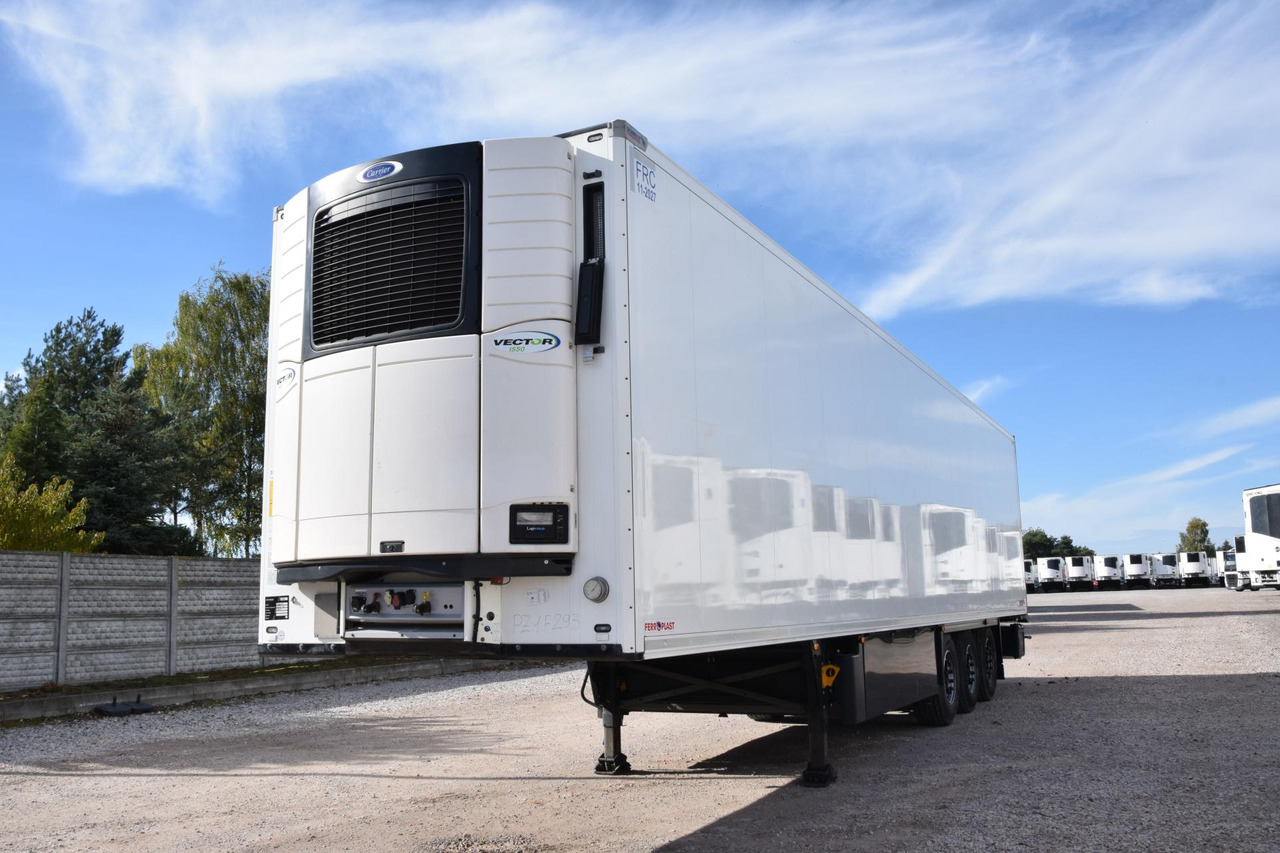 Schmitz Cargobull SKO FP 60 ThermoKing SLXi 300 - مبردة نصف مقطورة: صور 1 Schmitz Cargobull SKO FP 60 ThermoKing SLXi 300 - مبردة نصف مقطورة: صور 1