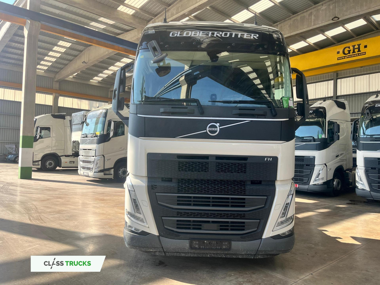 Volvo FH 460 Globetrotter XL Varios, i-Save I-ParkCool - شاحنة جرار: صور 3 Volvo FH 460 Globetrotter XL Varios, i-Save I-ParkCool - شاحنة جرار: صور 3