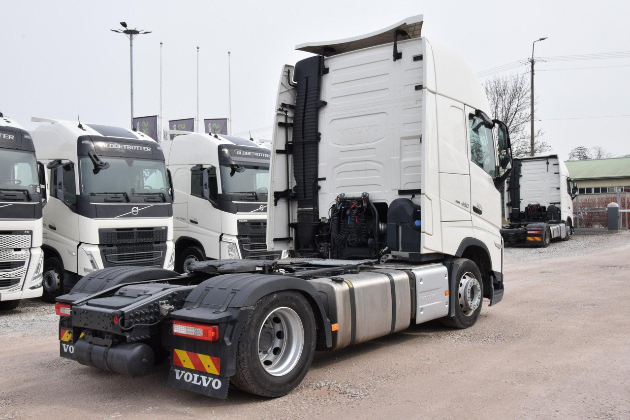 Volvo FH 460 Globetrotter XL Varios i-Save - شاحنة جرار: صور 4 Volvo FH 460 Globetrotter XL Varios i-Save - شاحنة جرار: صور 4