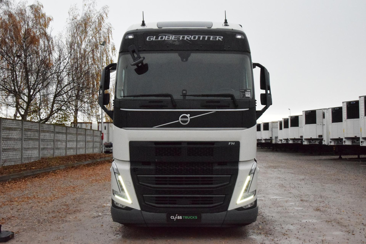 Volvo FH 460 Globetrotter XL i-Save - شاحنة جرار: صور 2 Volvo FH 460 Globetrotter XL i-Save - شاحنة جرار: صور 2