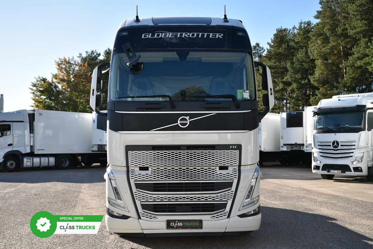 Volvo FH 500 Globetrotter XL, Side Skirts - شاحنة جرار: صور 2 Volvo FH 500 Globetrotter XL, Side Skirts - شاحنة جرار: صور 2